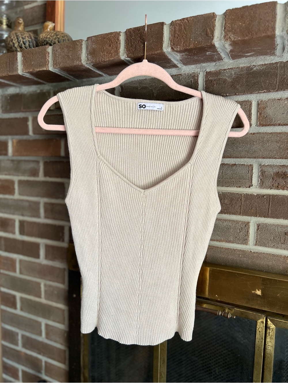 SO Cream Ribbed V-Neck Tank Top